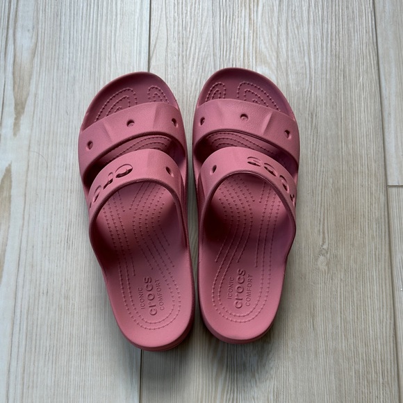 CROCS Baya Platform Slide Sandals SZ 8 - Picture 1 of 3